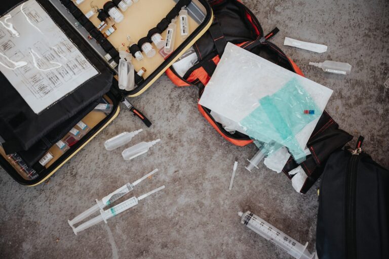 What to Look for When Buying a Survival Kit Online
